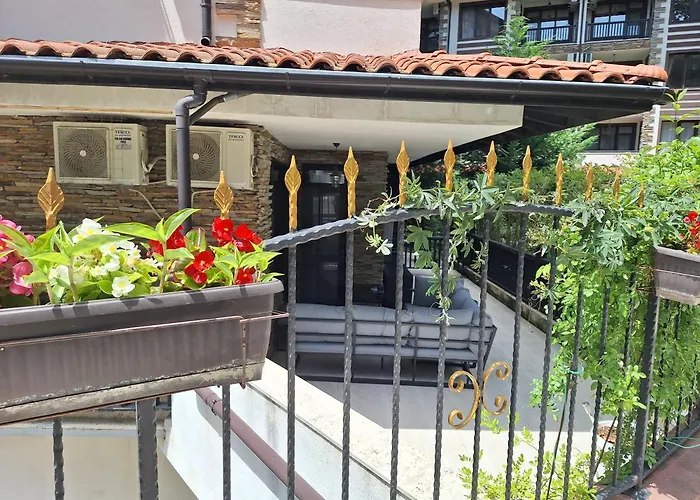 Paradise 105 * Приморско