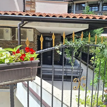 Paradise 105 * بريمورسكو